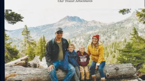 150+ Aesthetic Golden Hour Captions [Copy & Paste]