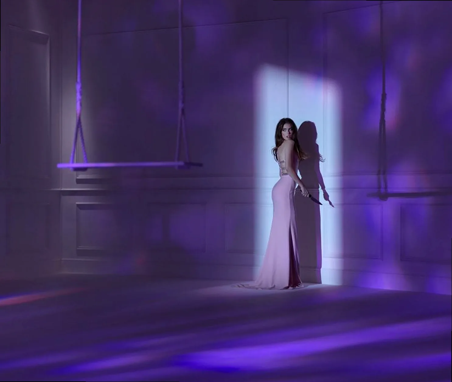 Monochromatic image demonstrating how variations of a single color create depth and harmony in a photographic composition.